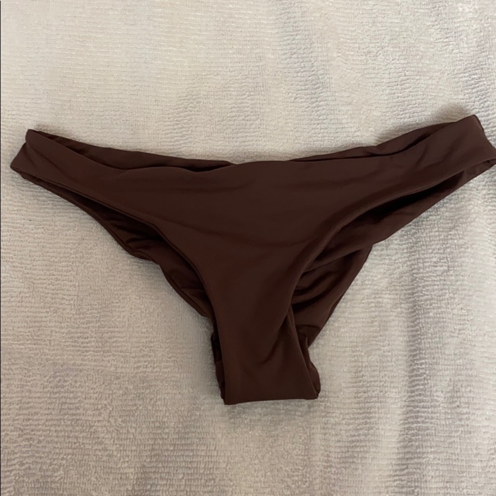 L space bottom